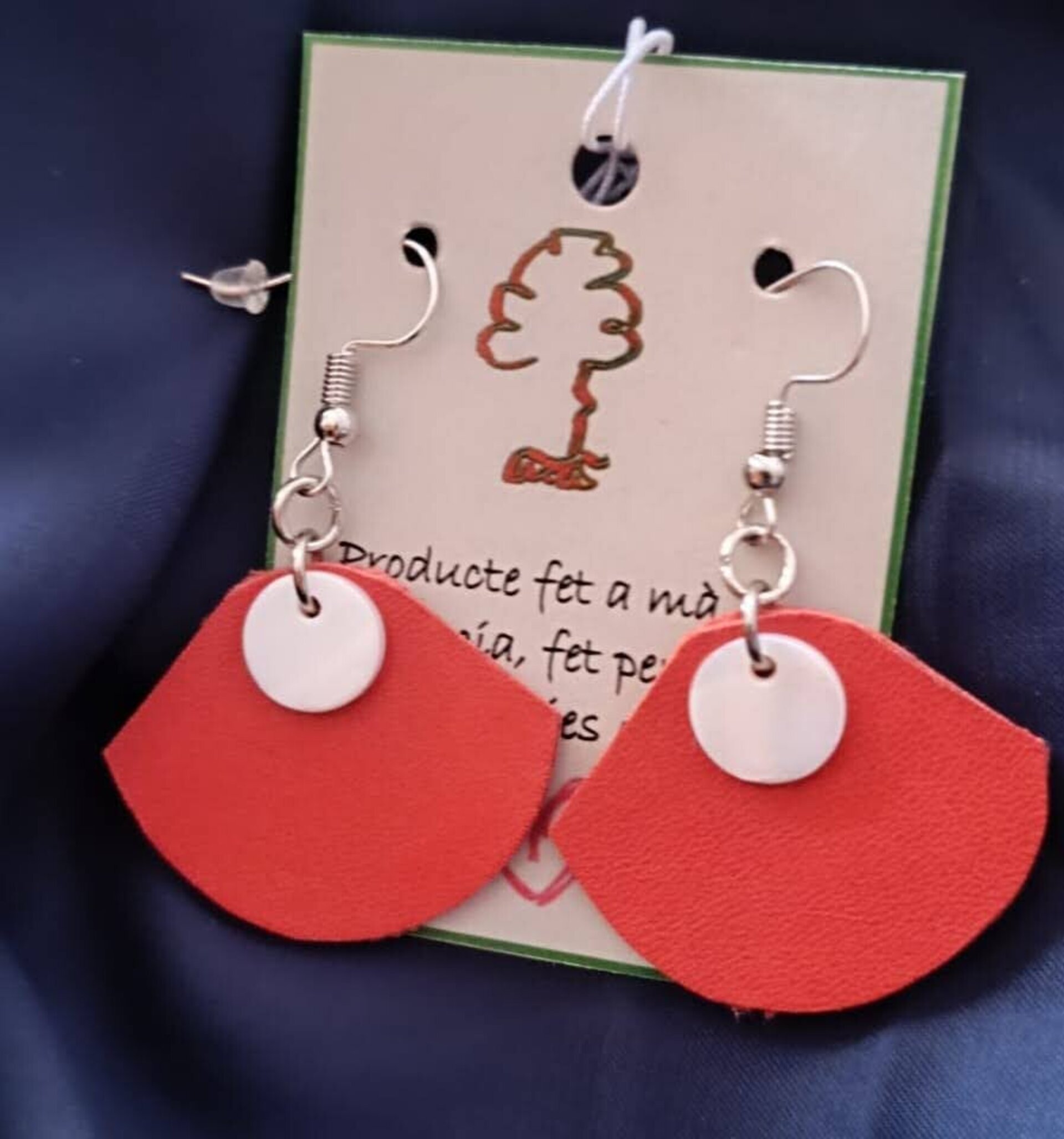 Pendientes de piel - 1